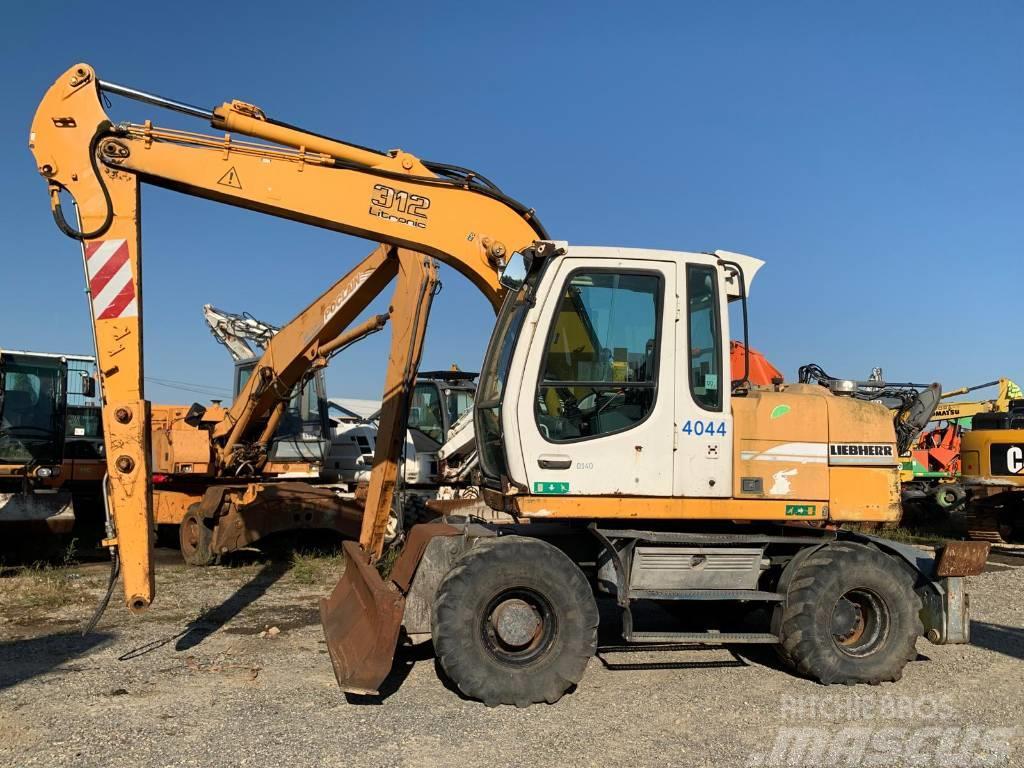 Liebherr A 312 Excavadoras de ruedas