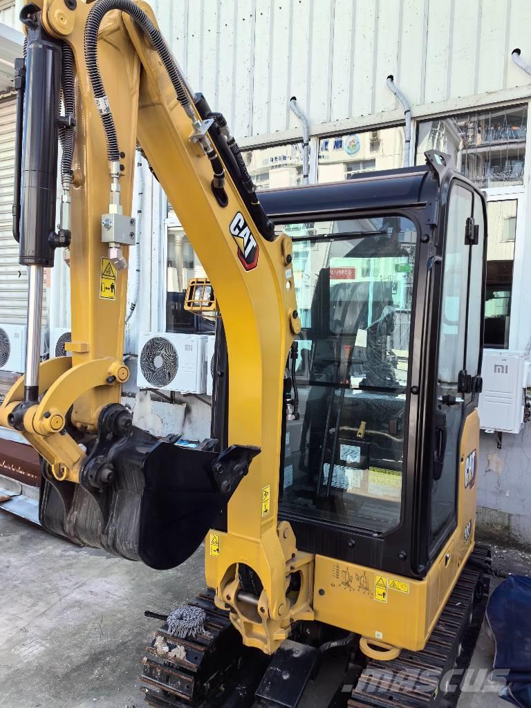 CAT 302CR Miniexcavadoras