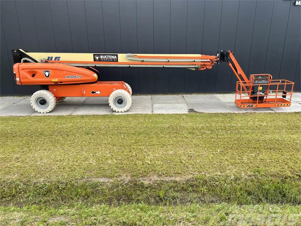 JLG 1200SJP Plataformas con brazo de elevación telescópico