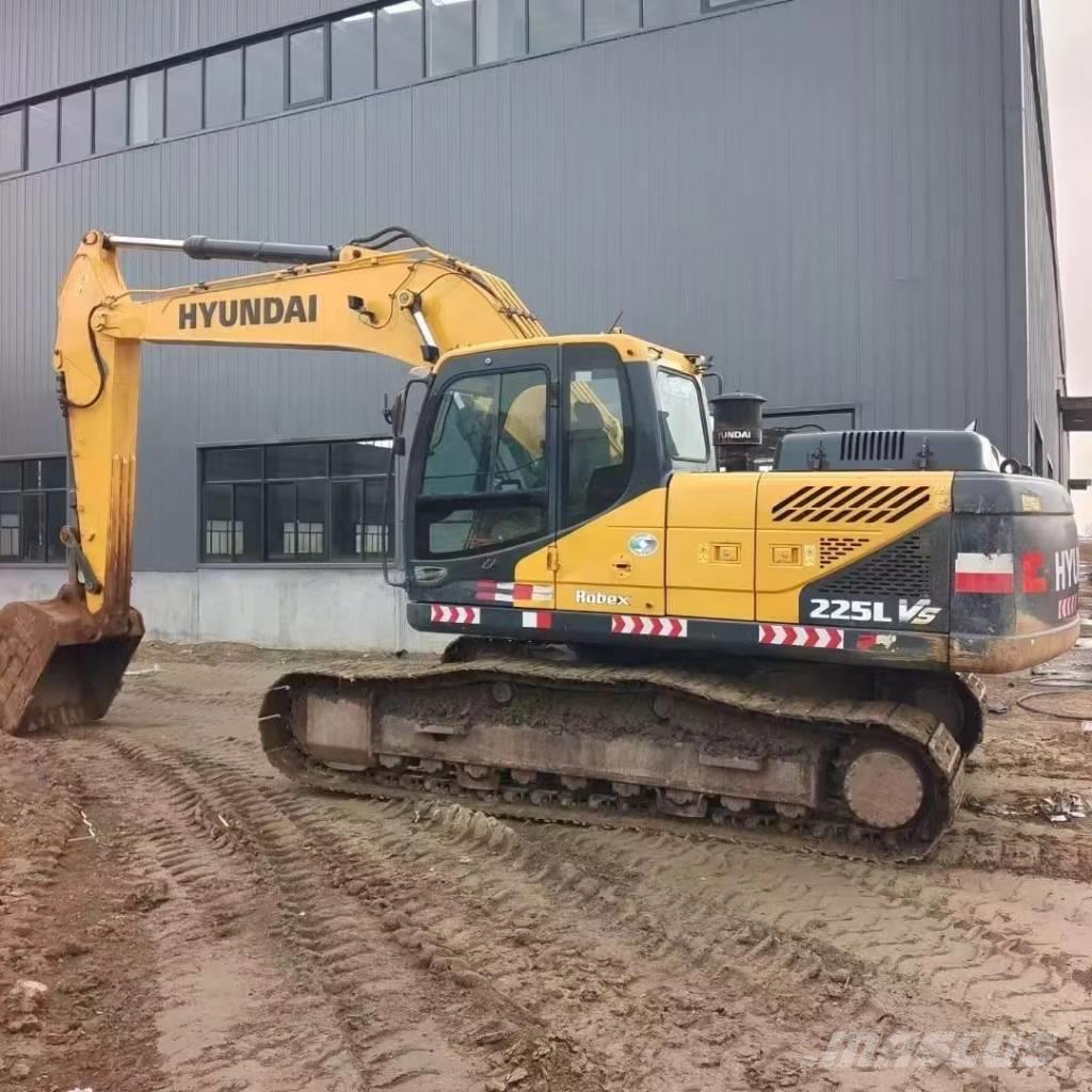 Hyundai R225LVS Excavadoras de ruedas