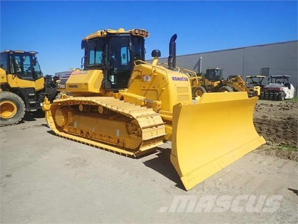 Komatsu D71PXi-24 Buldozer sobre oruga