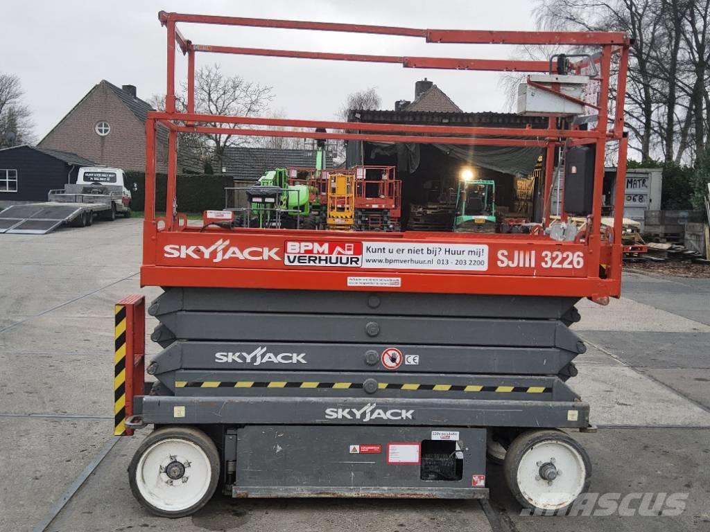 SkyJack SJIII3226 scissorlift schaarhoogwerker 10m Plataformas tijera