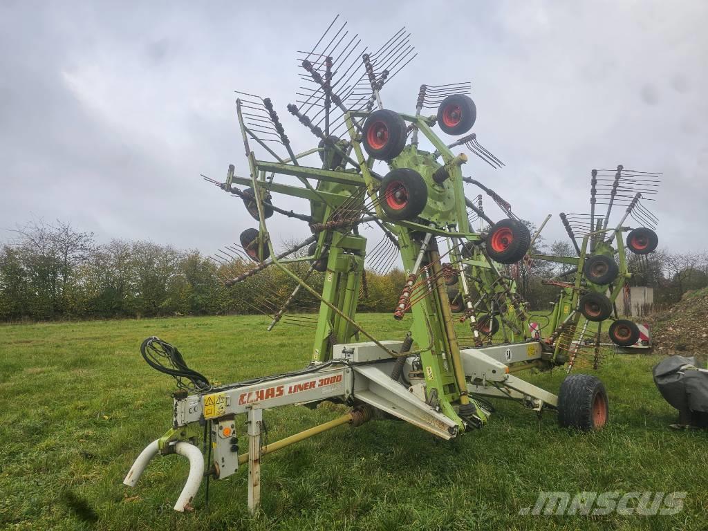 CLAAS Liner 3000 Rastrilladoras y rastrilladoras giratorias