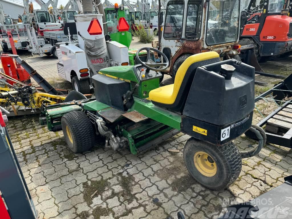 John Deere 2653 Tractores corta-césped