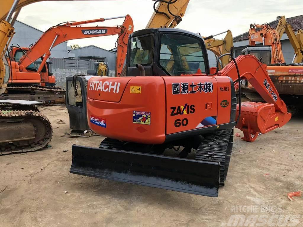 Hitachi ZX 60 Excavadoras sobre orugas