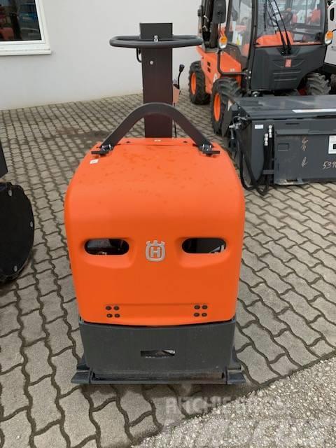 Husqvarna LG504 Otros