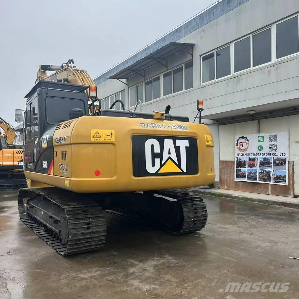 CAT 320D2 Excavadoras 7t - 12t