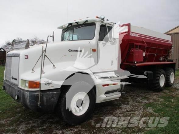 International 9400 Otros