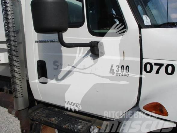 International DURASTAR 4300 Otros