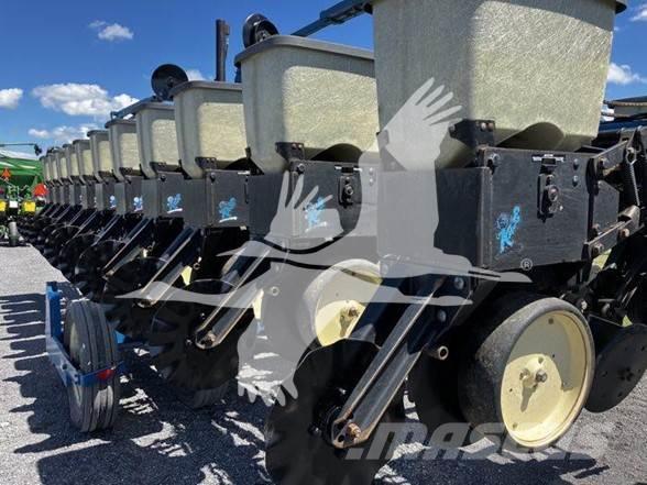 Kinze 2600 Plantadoras