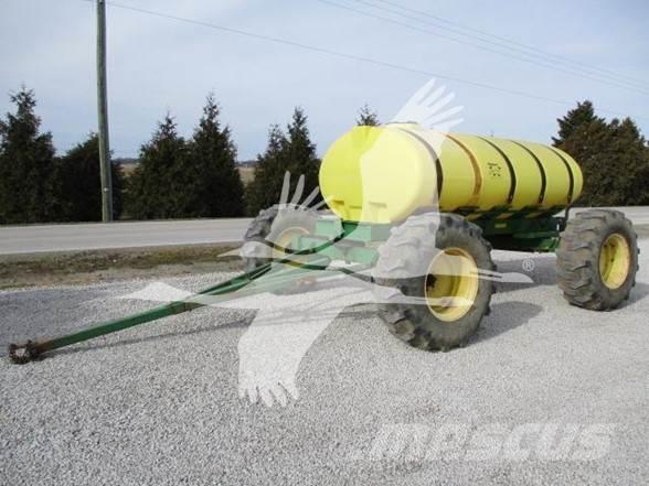 YETTER 1600 Esparcidoras de minerales