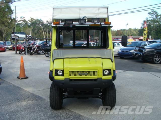 Kawasaki MULE 6X4 Maquinarias para servicios públicos