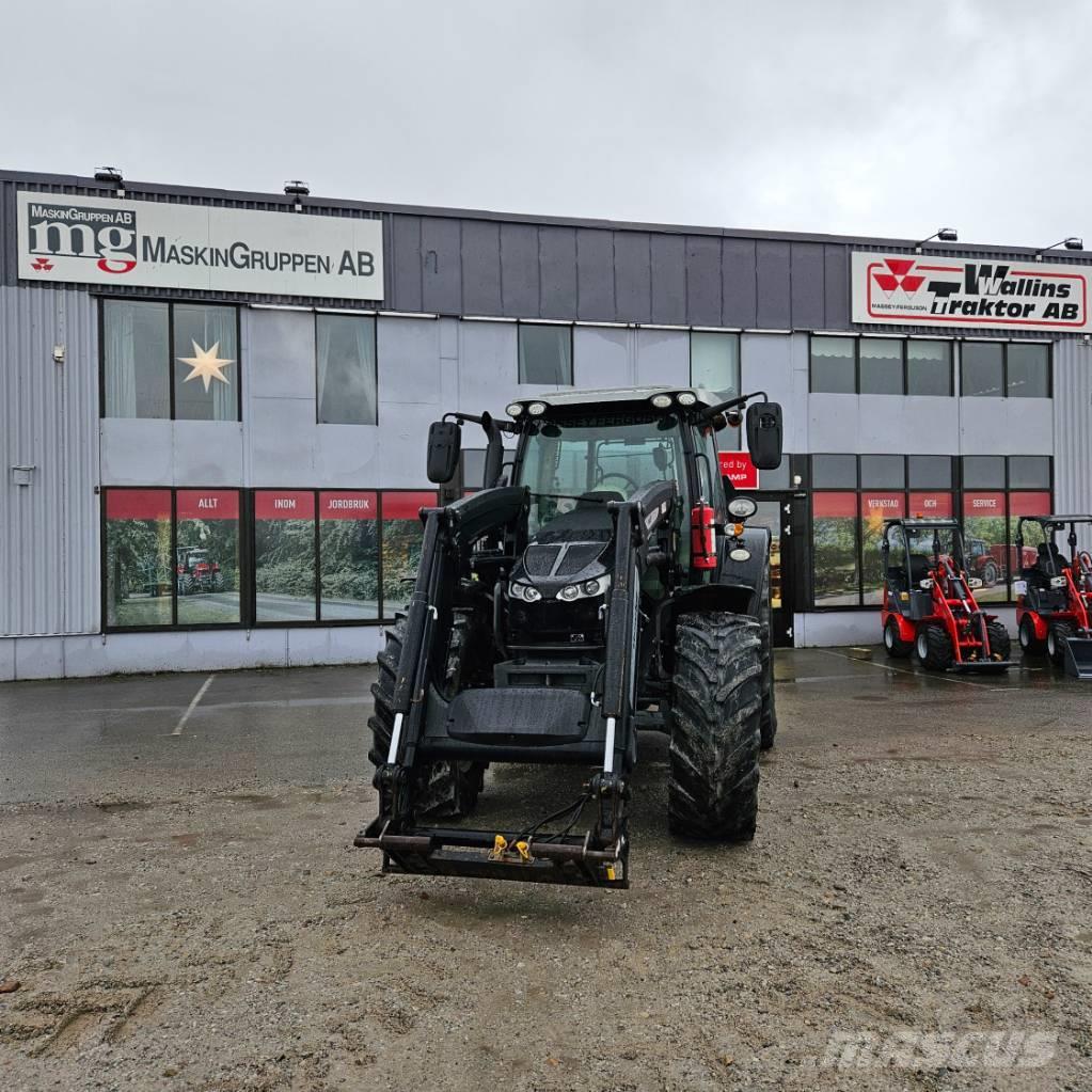 Massey Ferguson 5713S Tractores