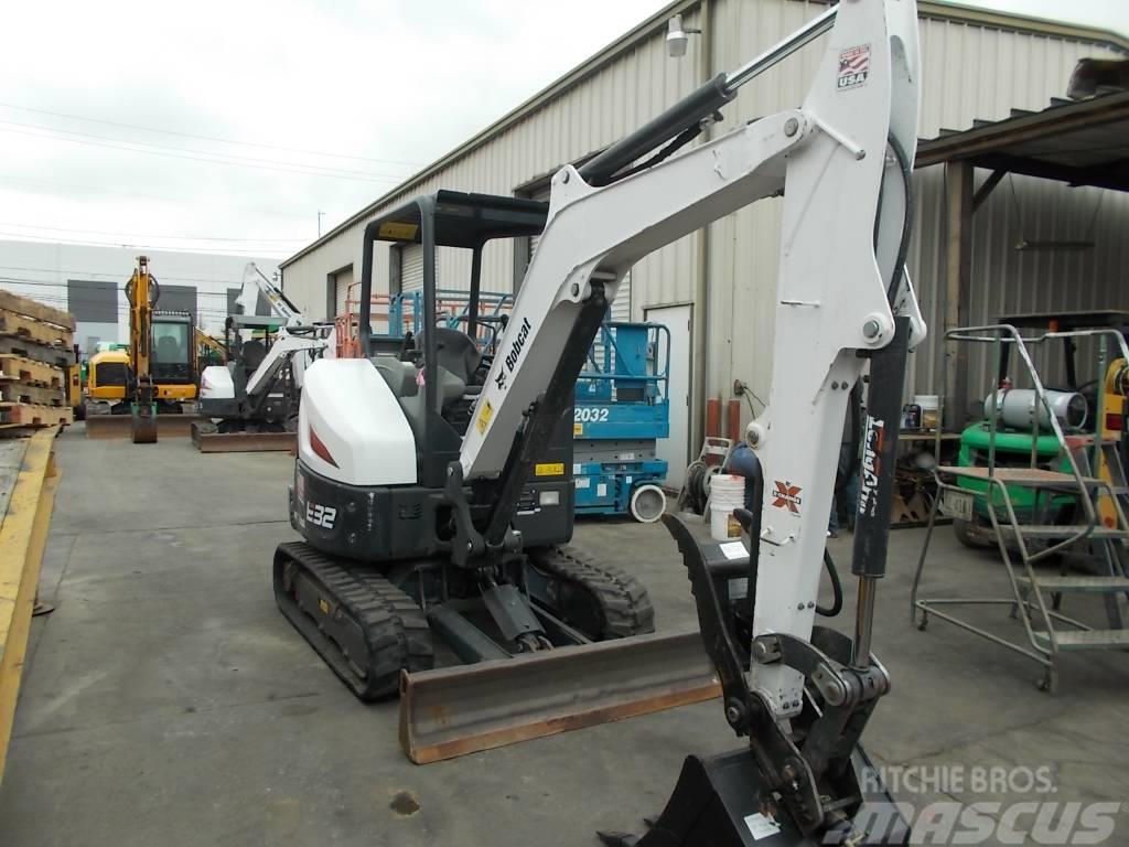 Bobcat E32i Miniexcavadoras