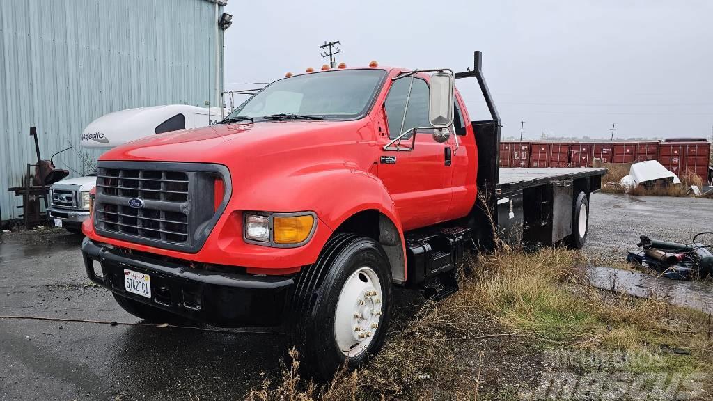 Ford F650 Camiones de cama baja