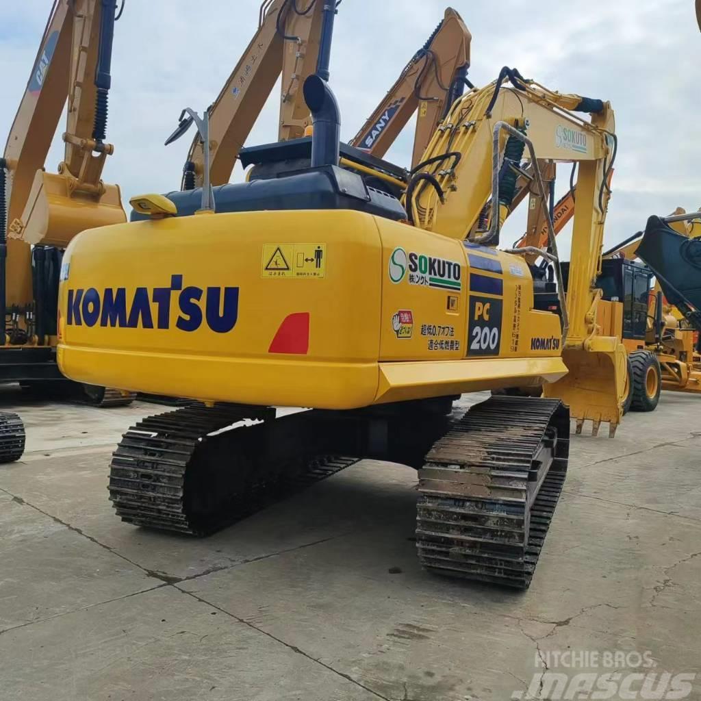 Komatsu PC200-8N1 Excavadoras sobre orugas