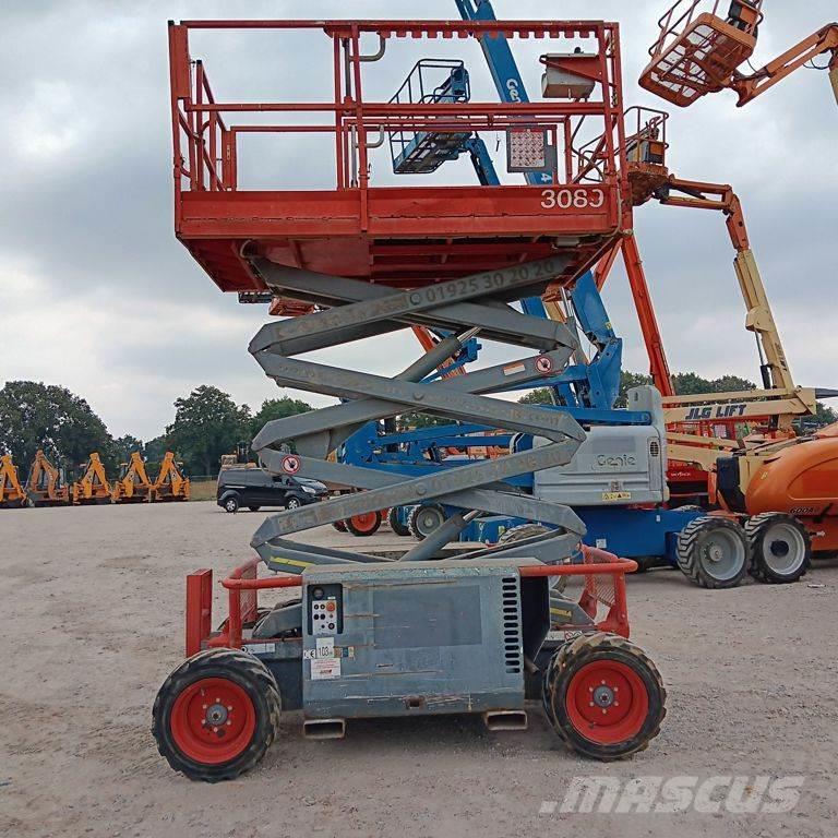 SkyJack SJ6826RT Plataformas tijera