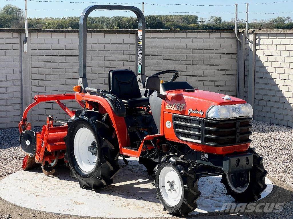 Kubota GB135 Tractores