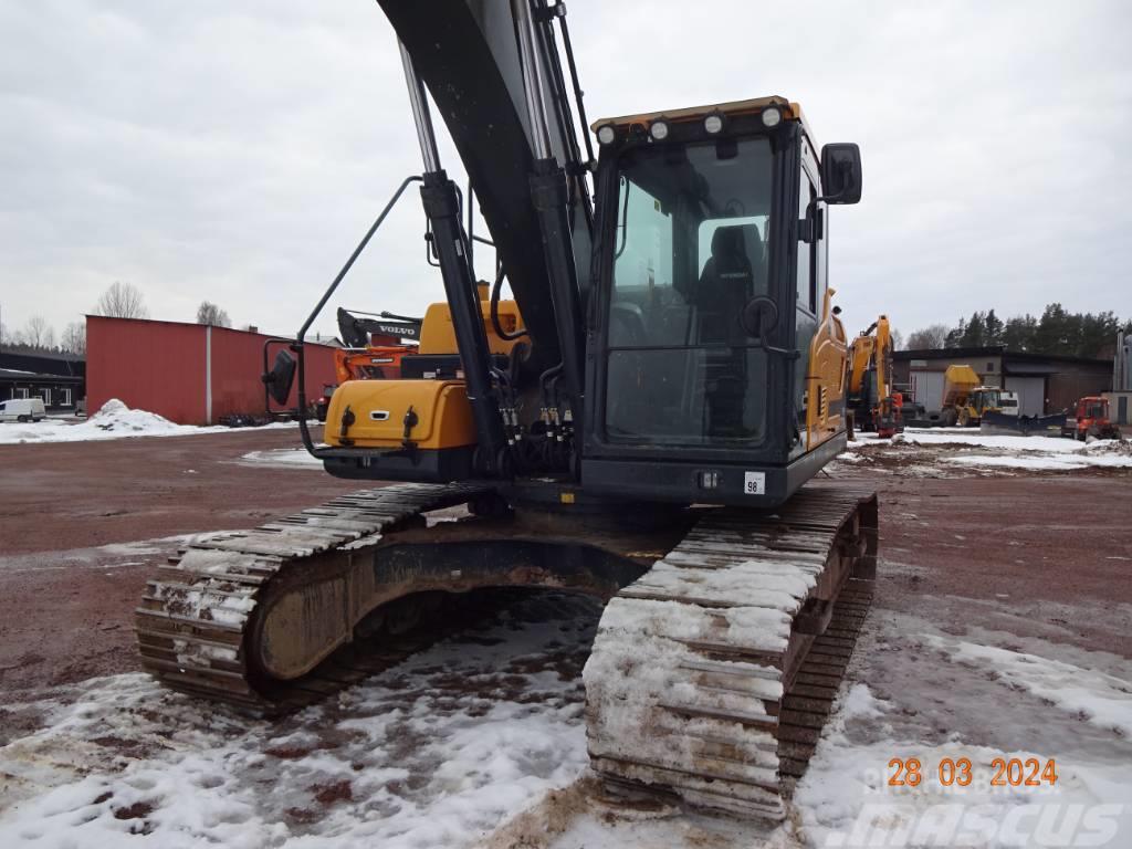 Hyundai HX220AL Excavadoras sobre orugas