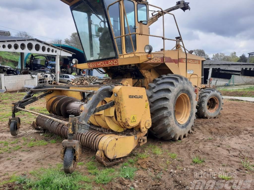 New Holland 2205 Cosechadoras de forraje autopropulsadas