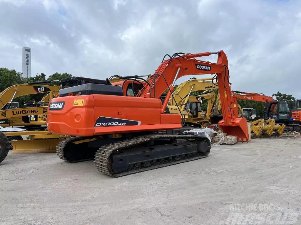 Doosan dx300 Excavadoras sobre orugas