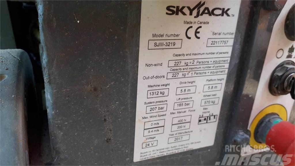 SkyJack SJIII3219 Plataformas tijera