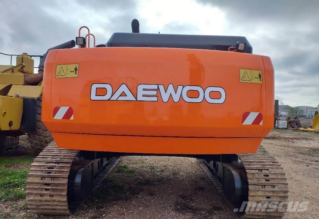 Daewoo 520 LCV Excavadoras sobre orugas