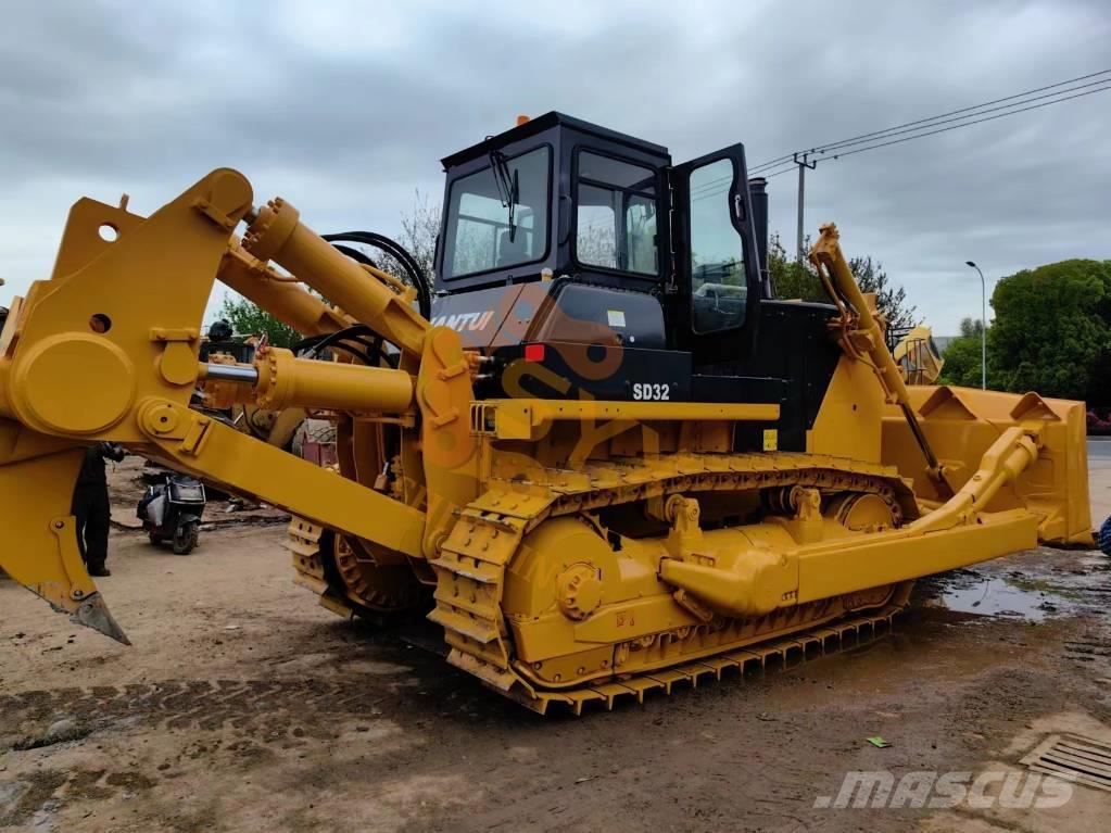 Shantui SD 32 Buldozer sobre oruga