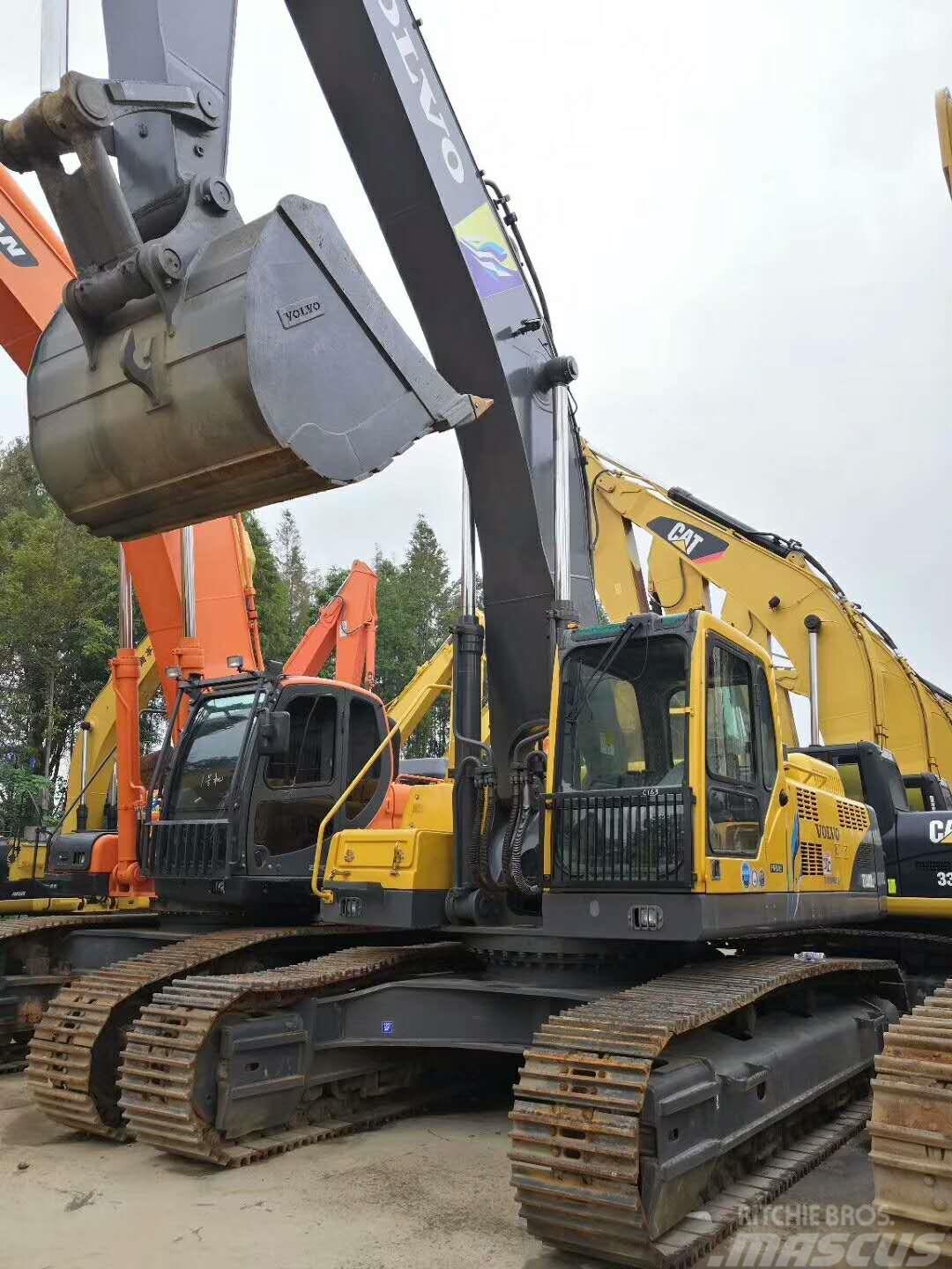 Volvo 460 Excavadoras sobre orugas