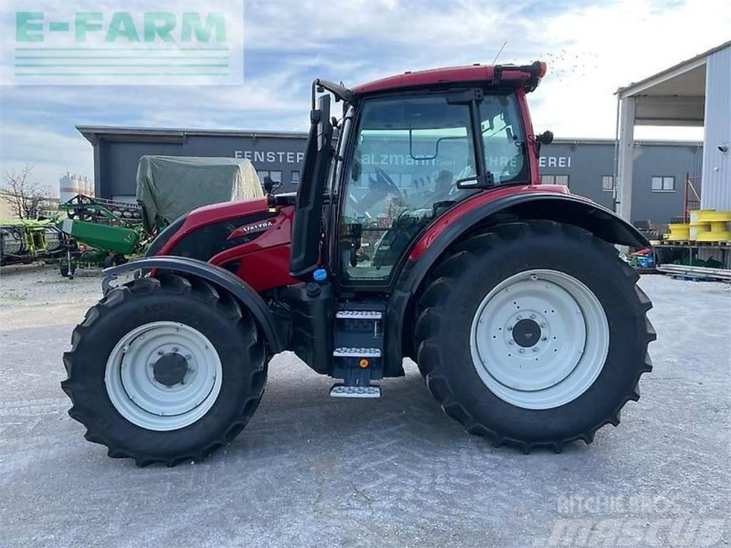 Valtra n155 Tractores