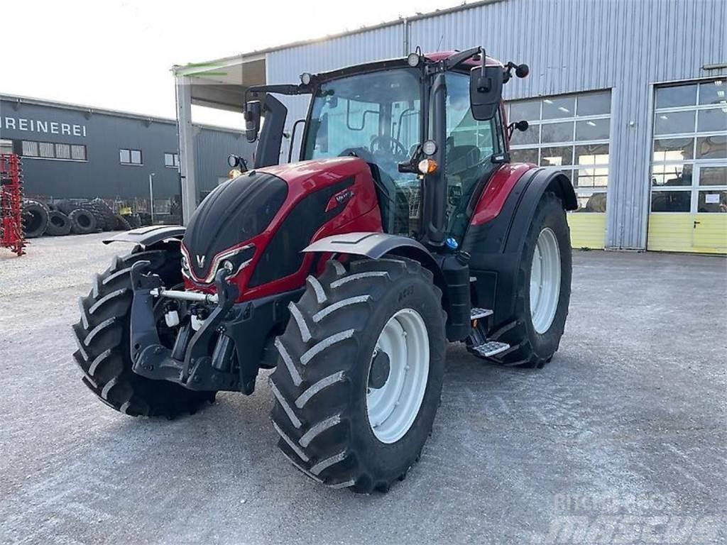 Valtra n155 Tractores