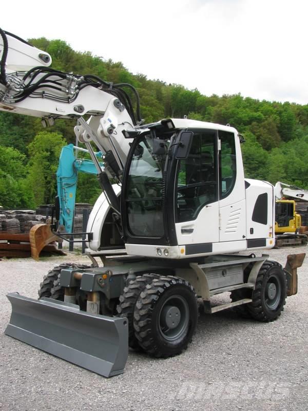 Liebherr A914 COMPACT Excavadoras de ruedas