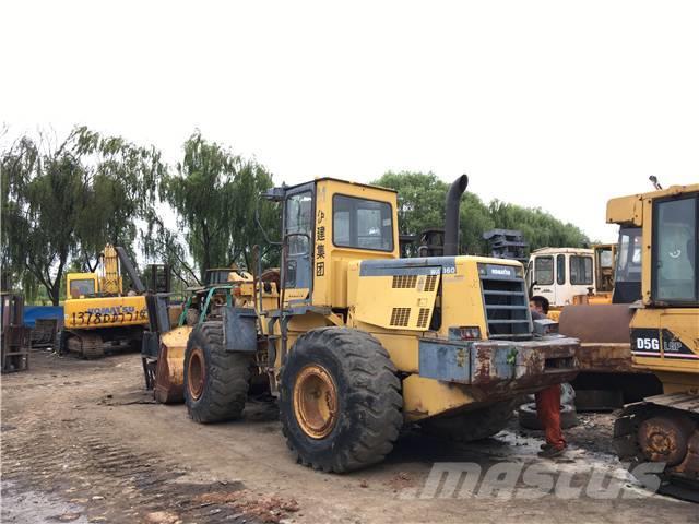 Komatsu WA360 Retrocargadoras