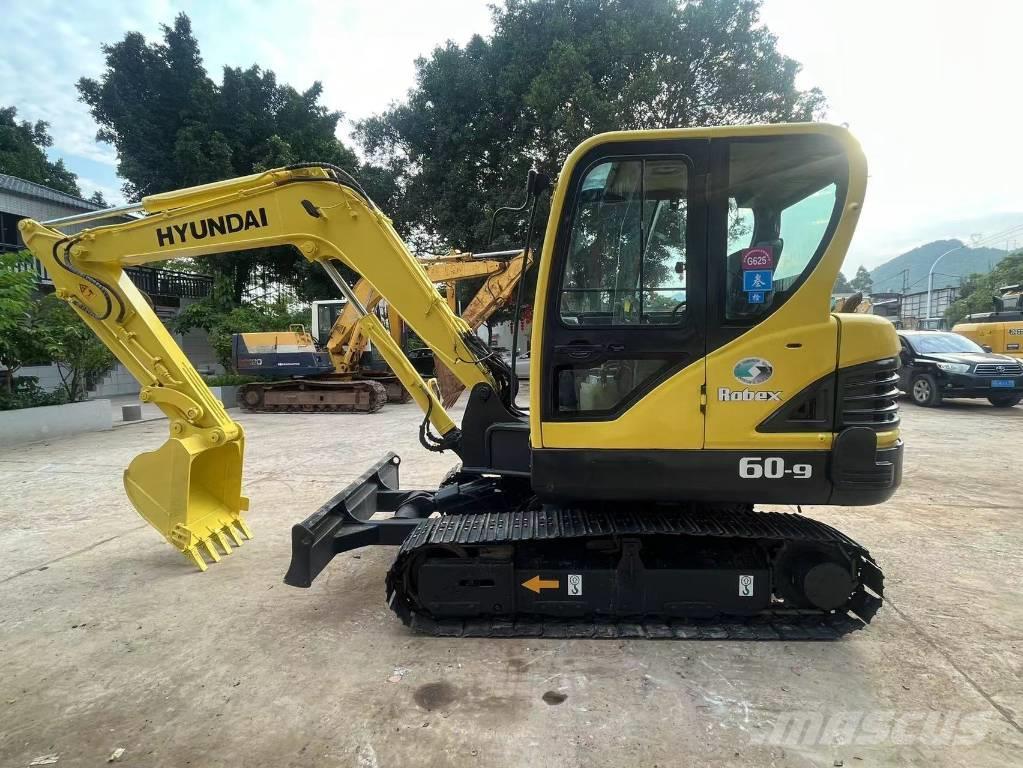 Hyundai R60-9 Excavadoras sobre orugas