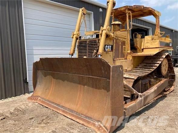 CAT D6H Buldozer sobre oruga