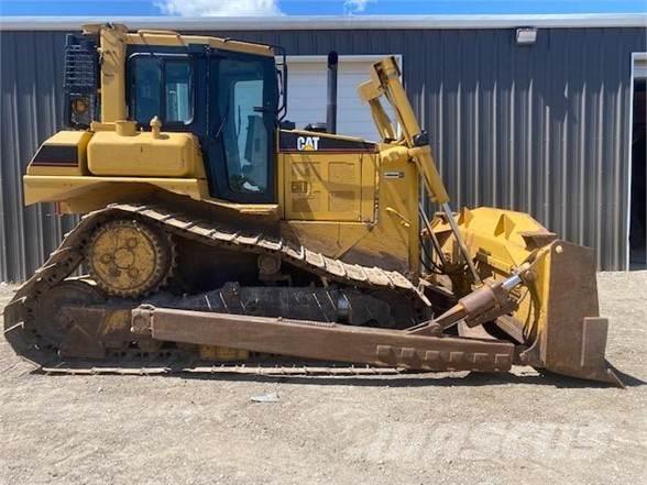 CAT D6R Buldozer sobre oruga