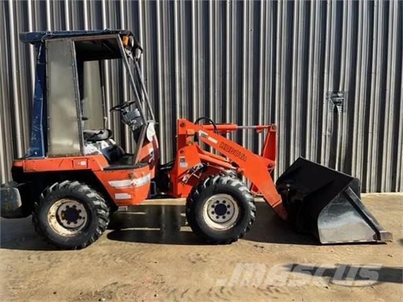 Kubota R420 Cargadoras sobre ruedas