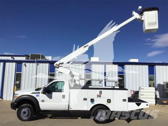 Altec AT200A Plataformas sobre camión