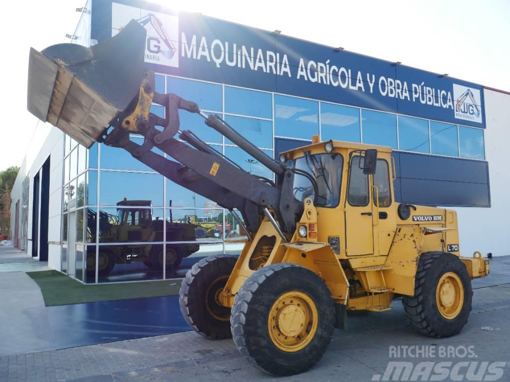 Volvo L 70 Cargadoras sobre ruedas