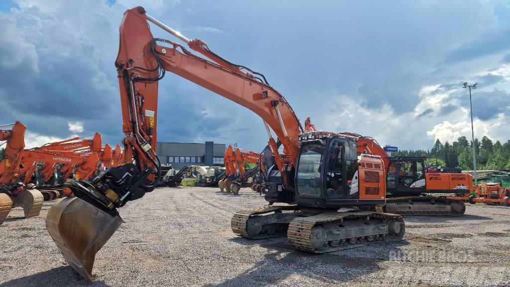 Hitachi ZX225USRLC-6 Excavadoras sobre orugas