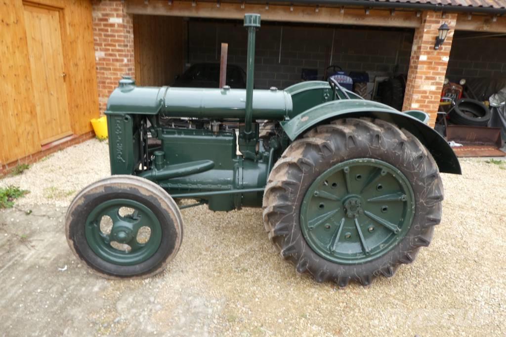 Fordson standard Tractores