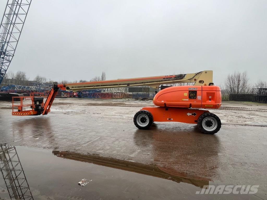 JLG 860 SJ Plataformas con brazo de elevación telescópico