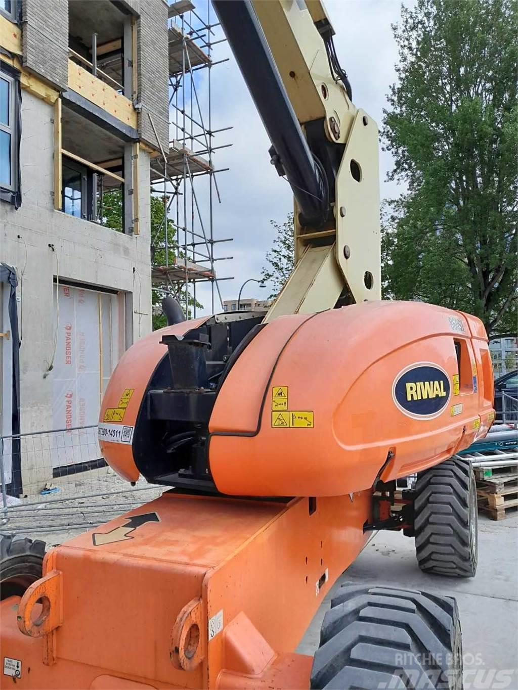 JLG 860SJ Plataformas con brazo de elevación telescópico