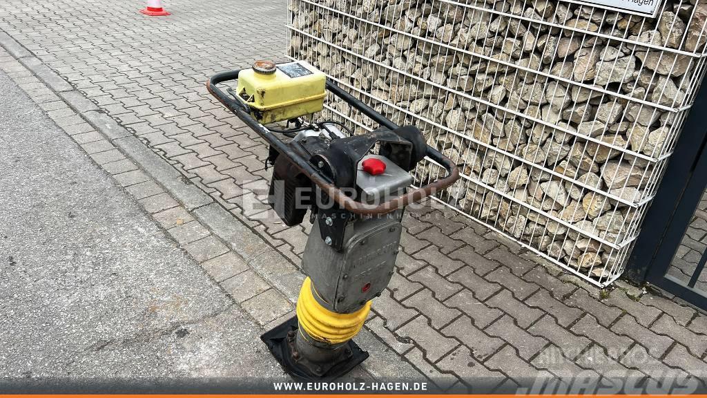 Ammann ABS 68 Placas compactadoras