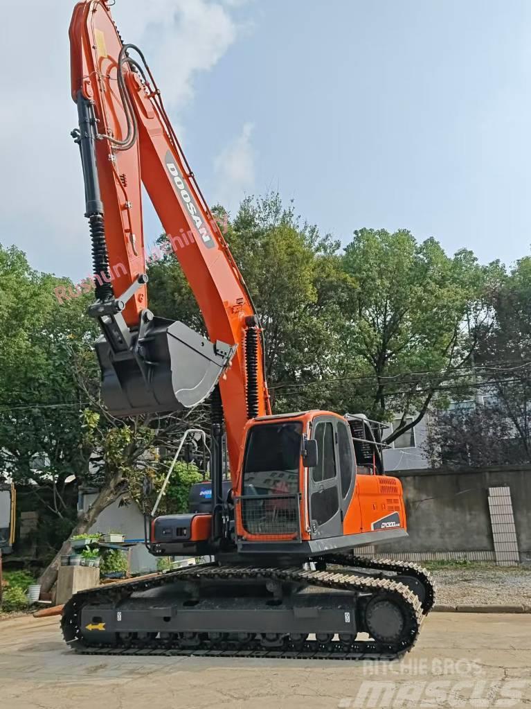 Doosan DX 300 Excavadoras sobre orugas