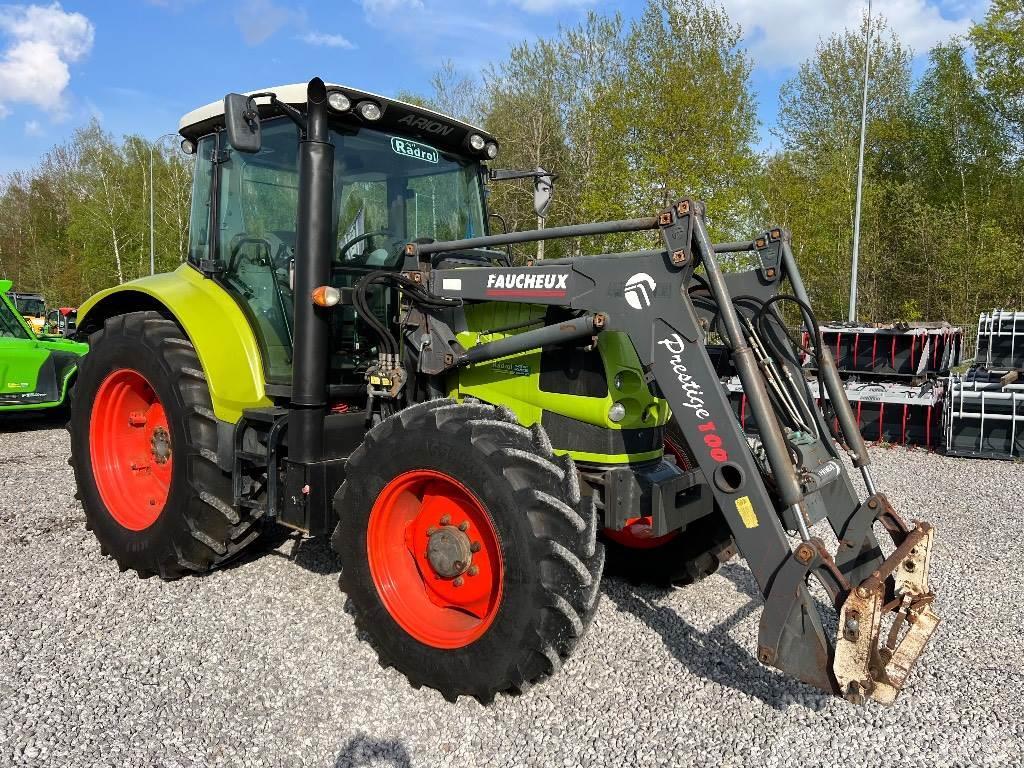 CLAAS Arion 510 Tractores