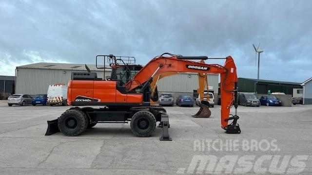 Doosan DX140W-5 Excavadoras de ruedas