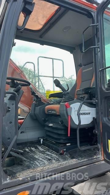 Doosan DX140W-5 Excavadoras de ruedas