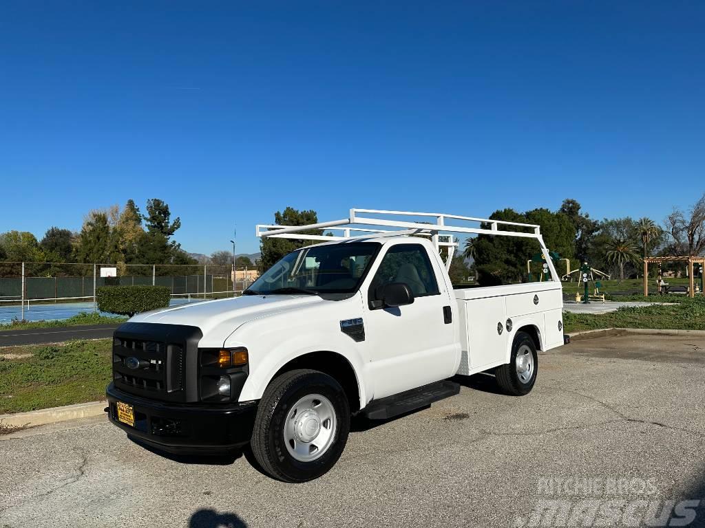 Ford F 250 Caja abierta/laterales abatibles