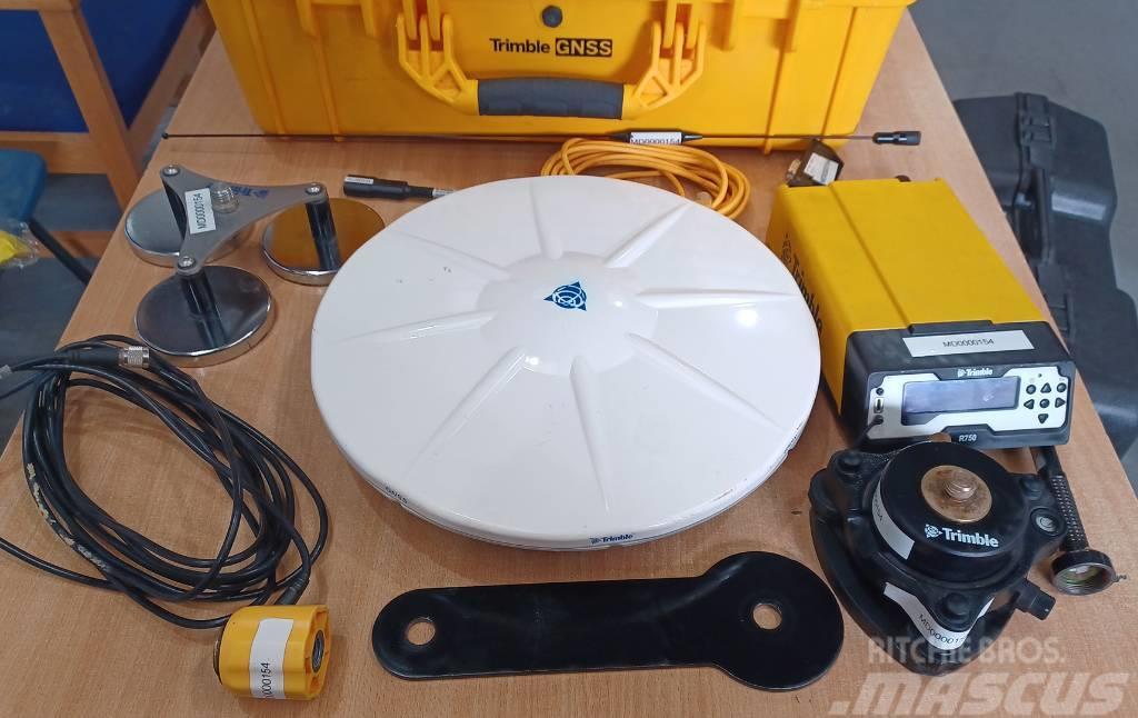 Trimble Base Station Otros componentes